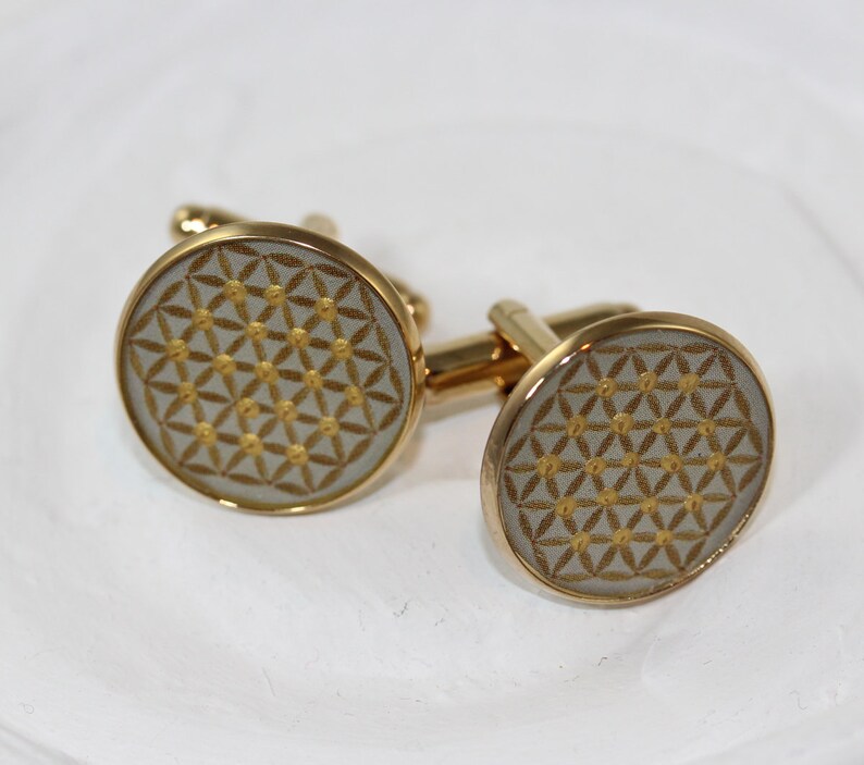 Inachi Cuff Links 8 901 Flower Of Life Sacred Geometry Beige Golden Positive Energy Symbol Unique Men Jewelry Man Accessory Gift For Him Cuff Links Accessories Usacarimportcenter Com