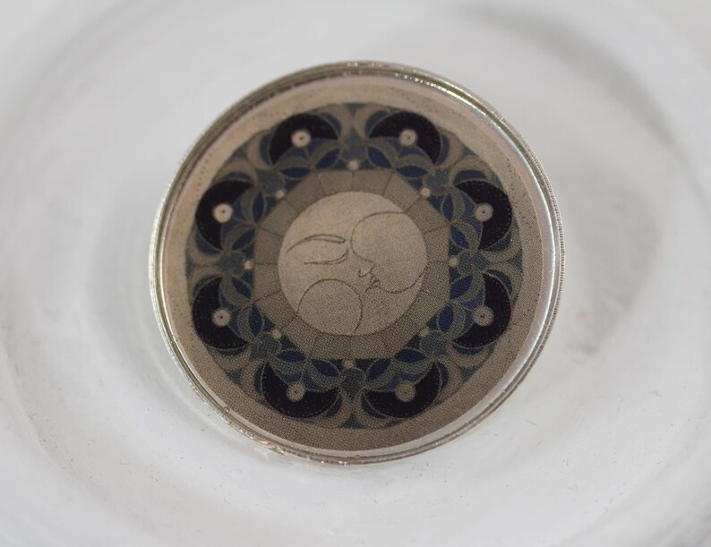 Isla de la Luna Brooch 2-300 Islas de la Luz moon goddess festive blue silver grey jewellery women gift round accessory