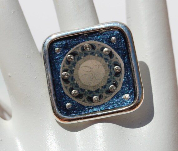 Moon Mandala Ring in Dark Blue Silver with Elegant Square Bezel, Unique Goddess Statement Jewelry for Her or Him