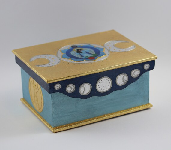 Gold and Silver Gilded Jewelry Box with Archangel Haniel and Triple Moon Cycle, Unique Angel Home or Altar Tarot Card Storage Decor in Blue