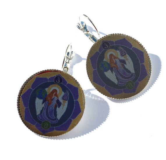 Purple Angel Earrings with Archangel Zadkiel in Round Bezels, Spiritual Ear Jewelry with Violett Flame Angel, Unique Angelic Icon Earhangers