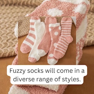 Cupcake Sock DIY Party Kit! Perfect for birthdays, showers & more. Choose boy (blue) or girl (pink) theme. Cozy socks in a cute cupcake pack