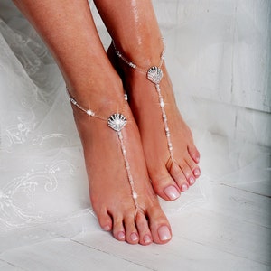 Seashell Beaded Barefoot Sandals, Anklet, Beach wedding Starfish Barefoot Sandal, Bridal Barefoot Sandals, footless sandal