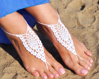 Crochet White Barefoot Sandals, Foot jewelry, Bridesmaid gift, Barefoot sandles, Beach, Anklet, Wedding shoes, Beach Wedding, Summer shoes