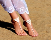 Crochet Ivory Barefoot Sandals, Foot jewelry, Bridesmaid gift, Barefoot sandles, Beach, Anklet, Wedding shoes, Beach Wedding, Summer shoes