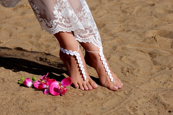 Crochet White Barefoot Sandals, Foot jewelry, Bridesmaid gift, Barefoot  sandles, Beach, Anklet, Wedding shoes, Beach Wedding, Summer shoes