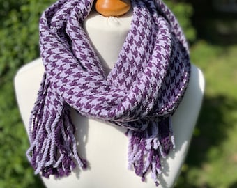 Cashmere - Handwoven pure cashmere scarf in purples - luxurious, soft and a perfect gift
