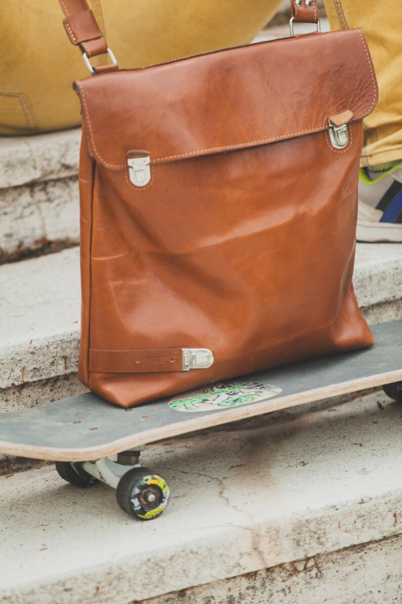 loungefly grinch and max backpack