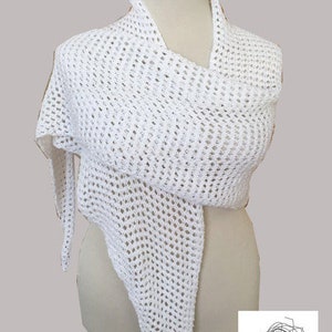 Schultertuch gestrickt weiß