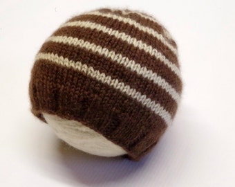 Gorro para recién nacido de mezcla de cachemira a rayas tejido a mano