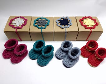 Cashmerino Baby Booties, Crochet Two Toned Soft Soled Baby Shoes, Baby Shower Gift, 0-3 Months, Ready to Ship