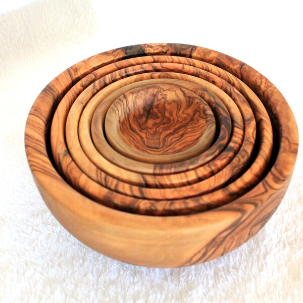 Unique Olive Wood Set of 5 round bowls Handmade Carved