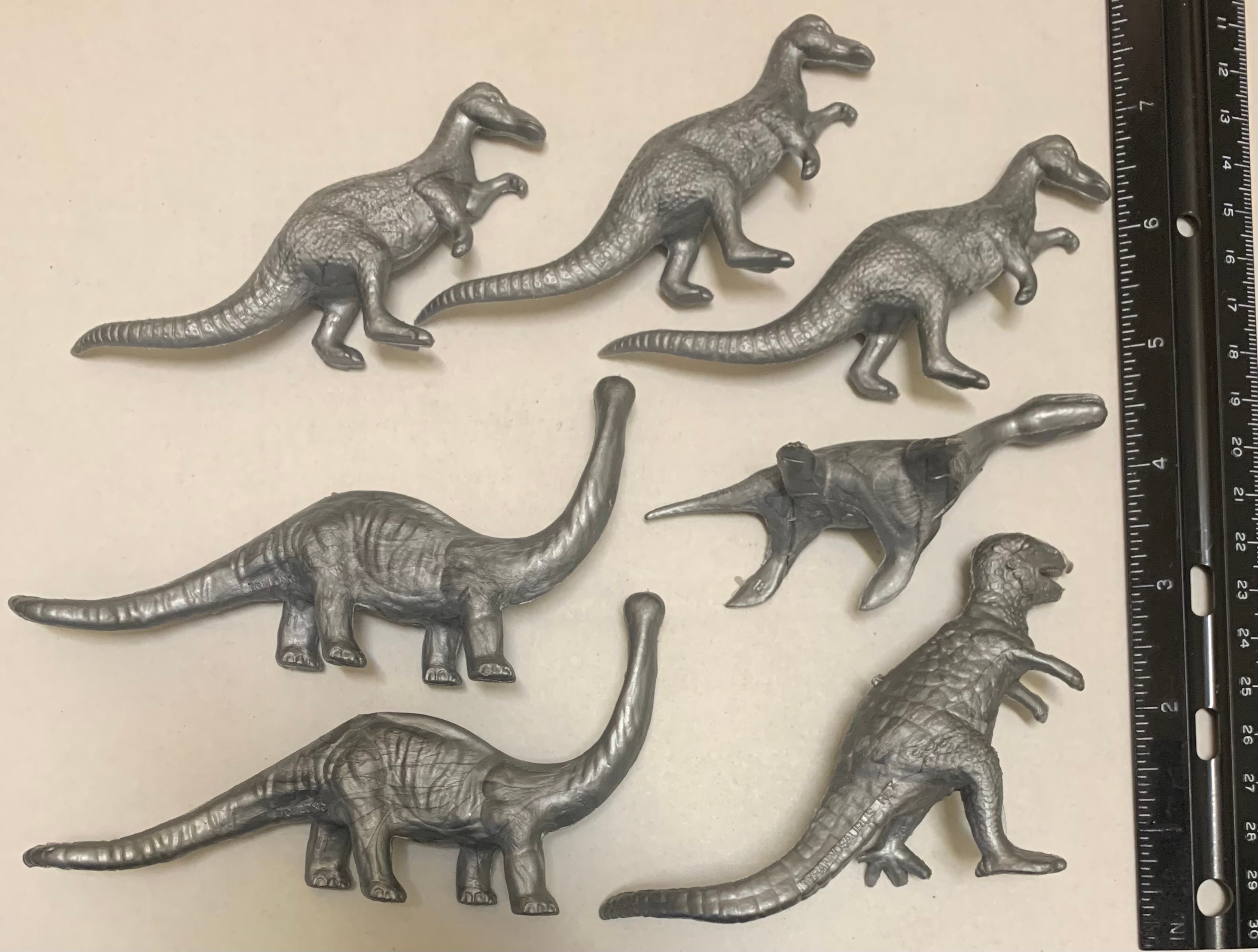 Vtg 1987 Pecoware Dinosaur Lunch Box Triceratops Plastic FLAW~Ty  Rex~Brontosaur