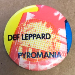 Def Leppard Pin Button vintage Pyromania Rock & Roll pinback music retro 1 1/4&quot; heavy metal concert merch yellow red band tour hat music