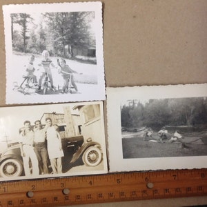 Pretty Woman op deken gitaar rivier kinderen driewielers mannen hot rod Geweldige foto kavel 3 midcentury Americana meisjes jongens kinderen jaren 1950 Vrienden