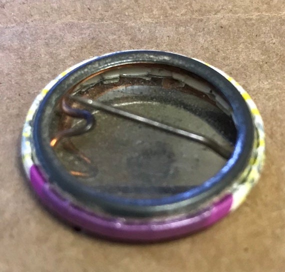 Def Leppard Pin Button vintage small Pyromania Ro… - image 3