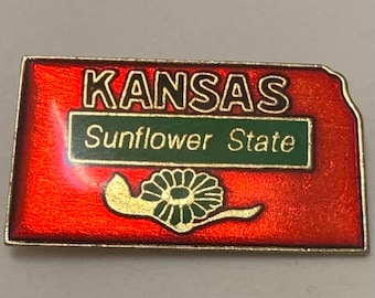1990 Kansas PIN Sunflower State vintage kapelusz klapa emalia retro metal 90's czerwony zielony piesze wycieczki plecak podróż RV pamiątka marka PWII