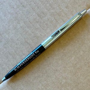 Bolígrafo Paper Mate vintage Double Heart Profile negro, plateado y cromado, agarre regular n.° 2, fabricado en EE. UU., raro, con mecanismo de clic superior tipo cráter y anuncio de PowerPoint.