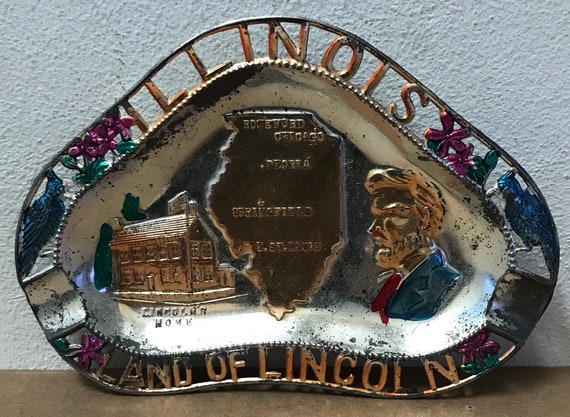 Vintage Pewter Souvenir of Chicago Ill tray