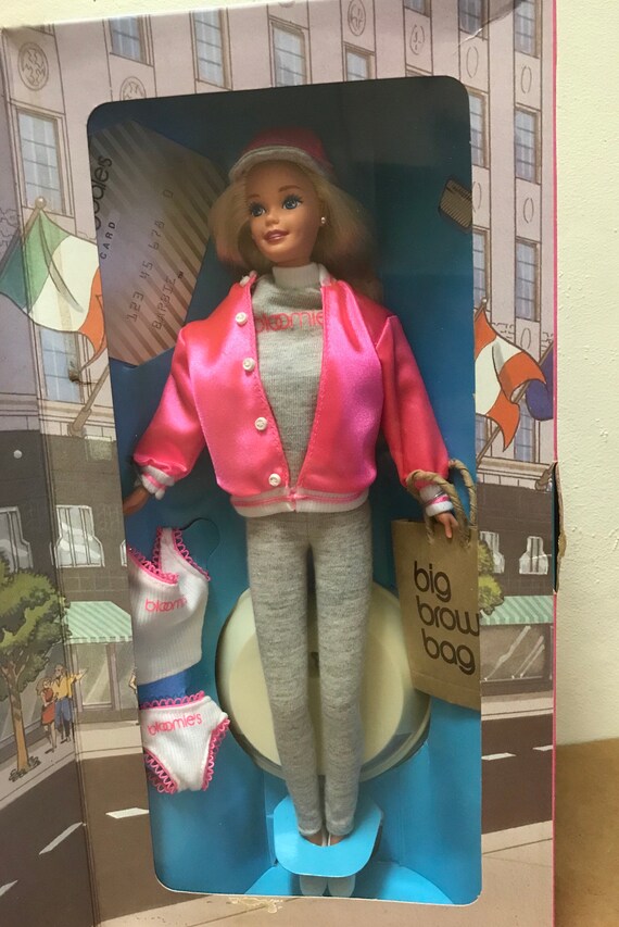 barbie doll bag banana