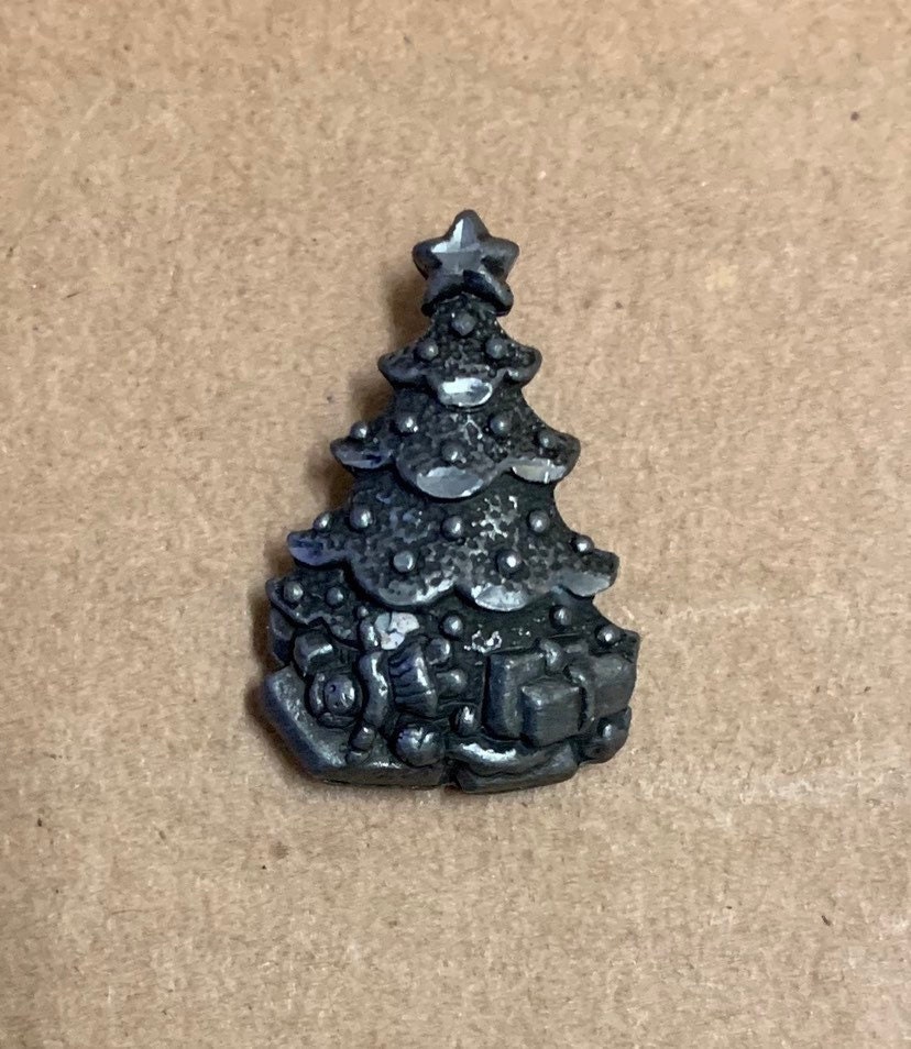 DM99 Christmas Tree Pewter PIN vintage signed small hat lapel retro 1990's Holiday metal brooch festive decorated gifts ornaments detail 1"