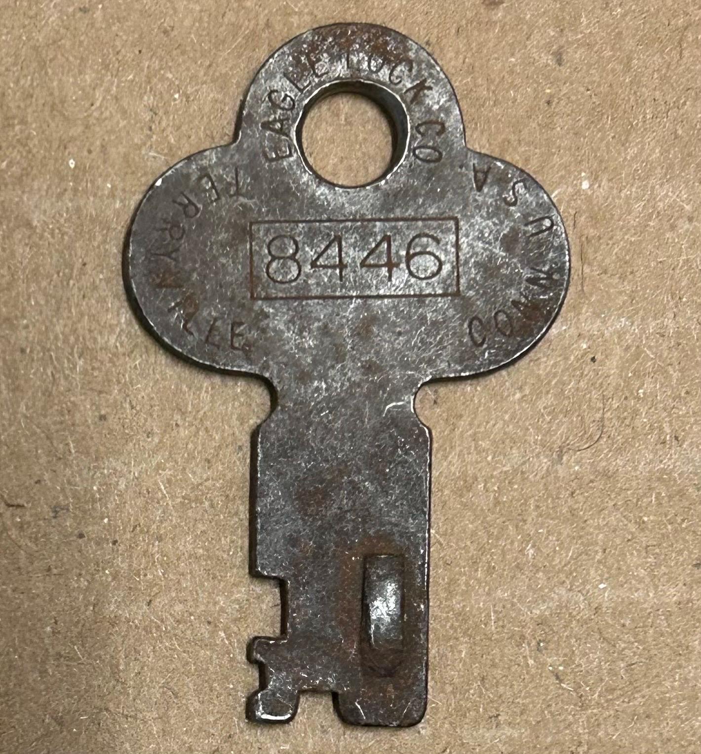 Vintage Eagle 8446 Key Trunk Steamer Chest Wardrobe Lock Company