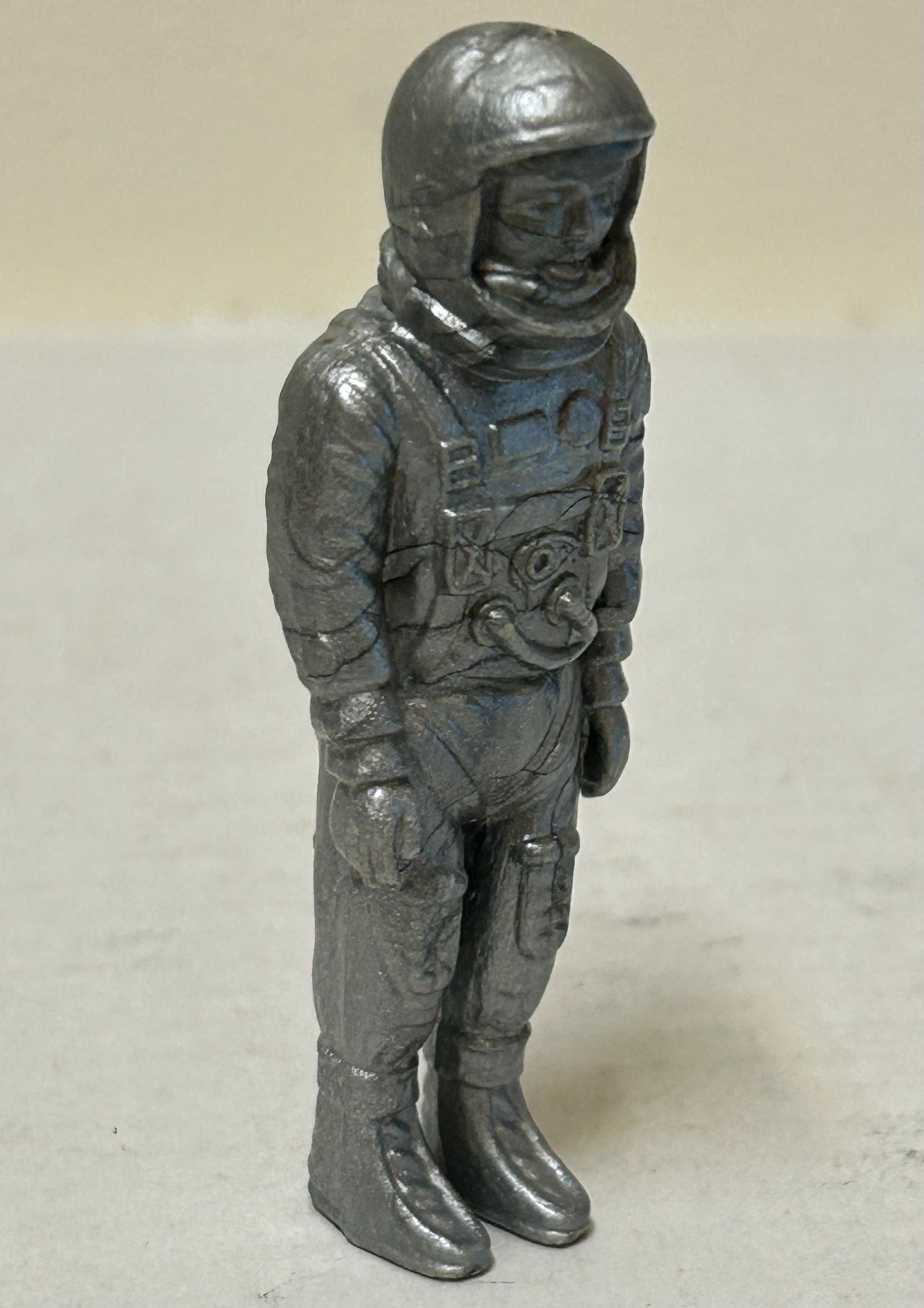 Obscure Space Figure Astronaut Silver Gray 1/24 Mercury Suit