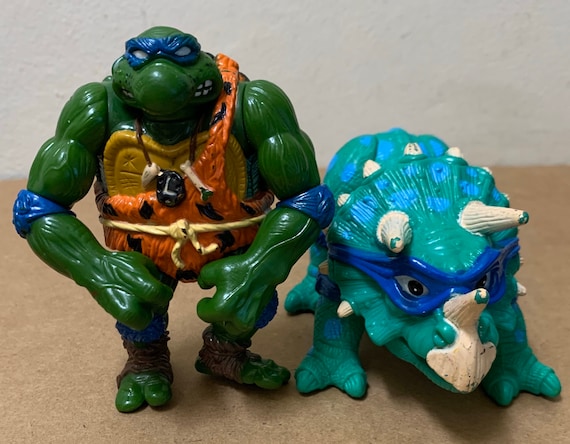 1993 TMNT Cave Turtle Leo & Dingy Dino - Playmates Toys - V2