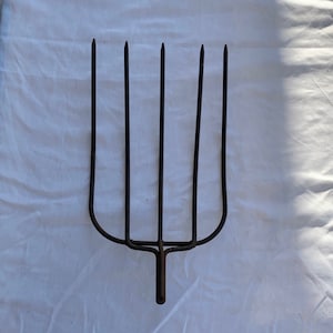 Vintage Pitchfork 5 prong tine iron smooth rust patina farm barn garden decor art tool rustic farmhouse glass holder up cycle re purpose
