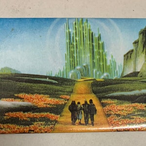 Official Wizard of Oz 1998 Refrigerator Magnet Turner Entertainment Co Characters Yellow Brick Road Emerald City Fridge Kitchen Made In USA