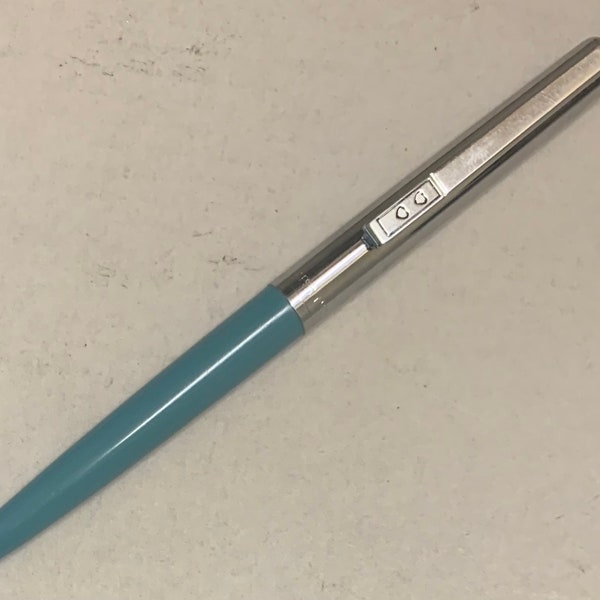 Paper Mate vintage Double Heart Profile LIGHT Blue Silver Chrome Regular Grip 2 Ball Point Ink Pen 1980's USA working retro desk top office