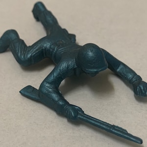 Vintage 1950&#39;s 1960&#39;s early Tim Mee Copy by DK Toys & Novelties obscure Metallic Blue Plastic 60mm Soldier Crawling GI with Rifle figure