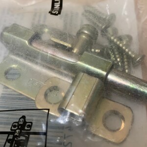 Steel vintage barrel bolt door lock 2 1/2" Stanley satin brass tone original packaging unused factory sealed complete instructions screws