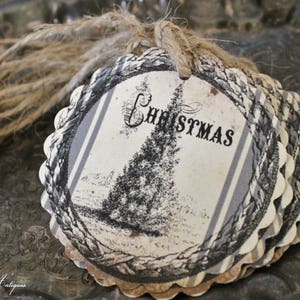 Christmas Gift Tags Vintage Pine TREE Farmhouse Christmas Grain Sack Card French Shabby Gift Wrap Scallop Circle Primitive Rustic Grungy