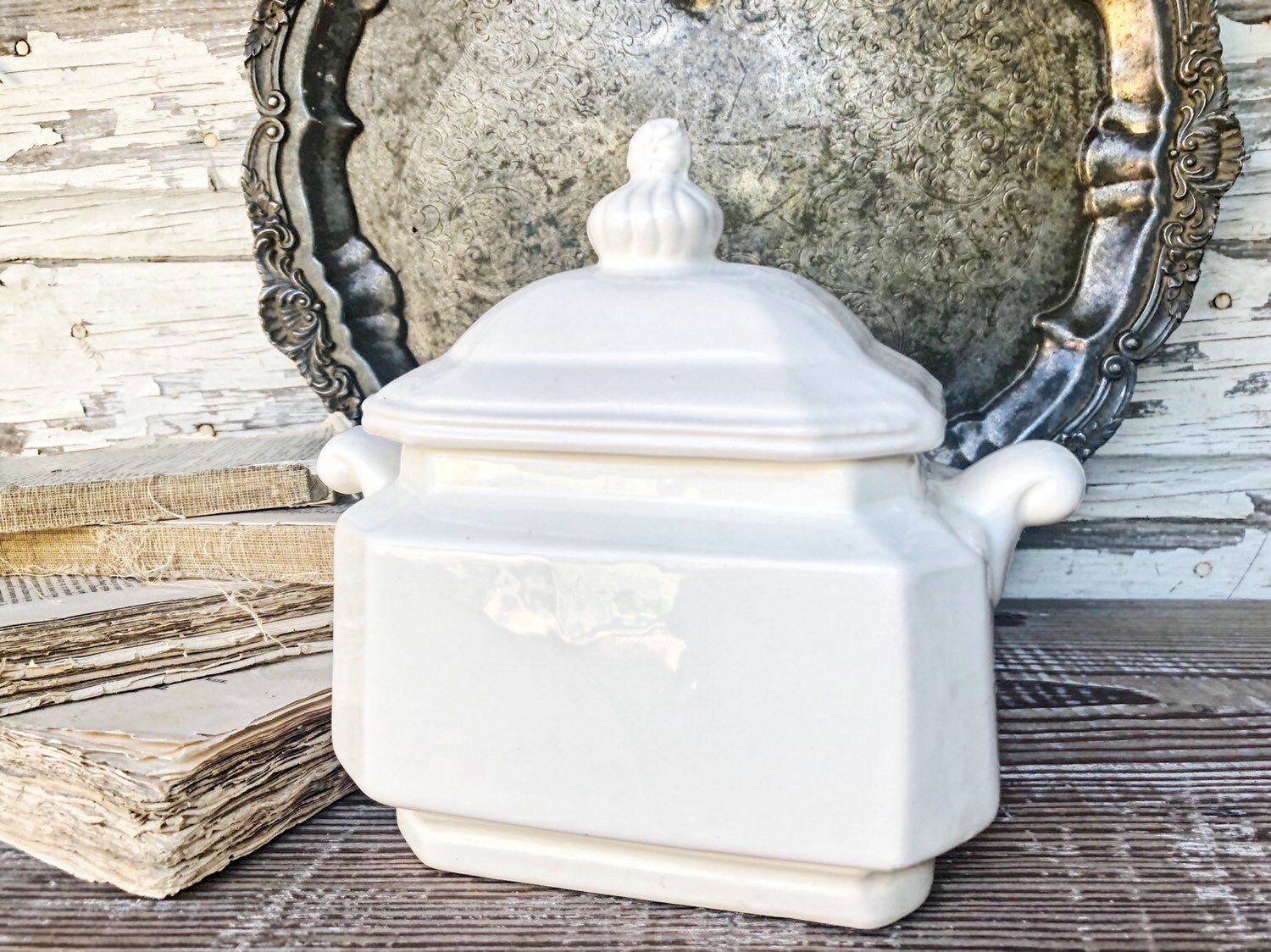 Vintage White Footed Bowl Compote Tureen With Lid Planter Container Farmhouse Decor Fixer Upper