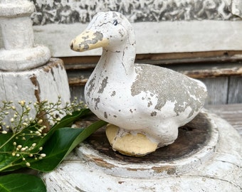 Vintage Concrete Cement DUCK Farmhouse Garden Decor Statue Yard Art Chippy White Painted Antique Duckling