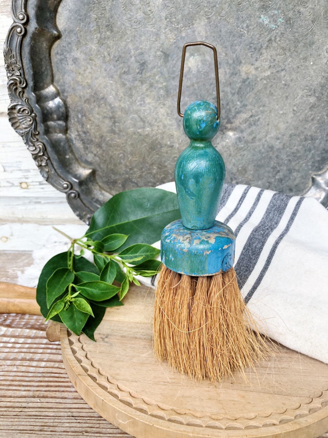 Antique Whisk Broom Wood BIRD Bluebird Hand Straw Brush Metal Handle