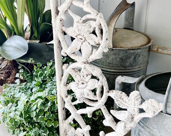 Vintage Cast Iron Metal Bracket LARGE White Chippy Paint Porch Architectural Salvage Farmhouse Decor Trim