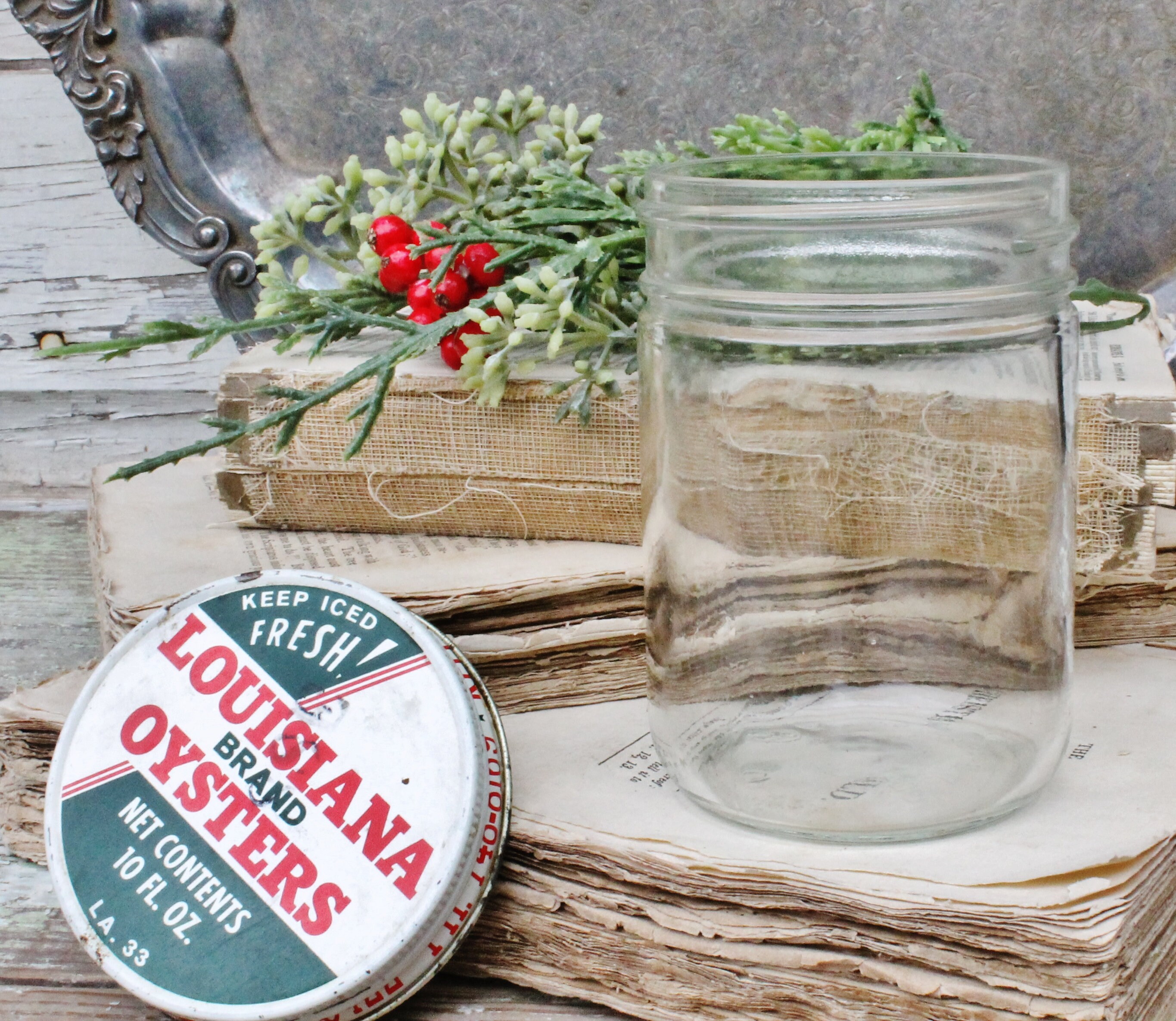 Vintage OYSTER Glass Jar with Lid RED GREEN Container Farmhouse Decor