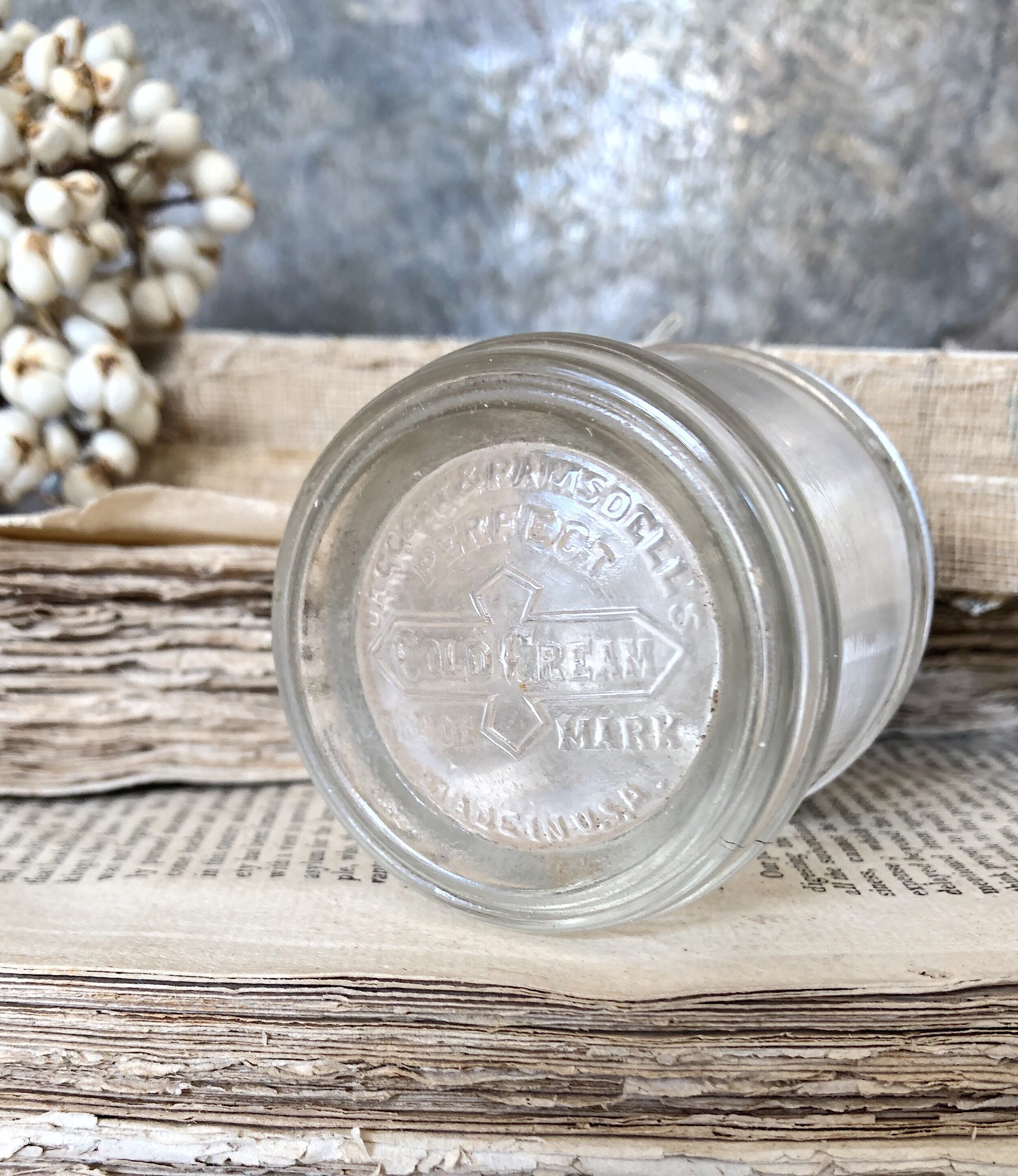 Vintage PONDS Glass Jar Vanity Jar with GREEN Lid Farmhouse Decor