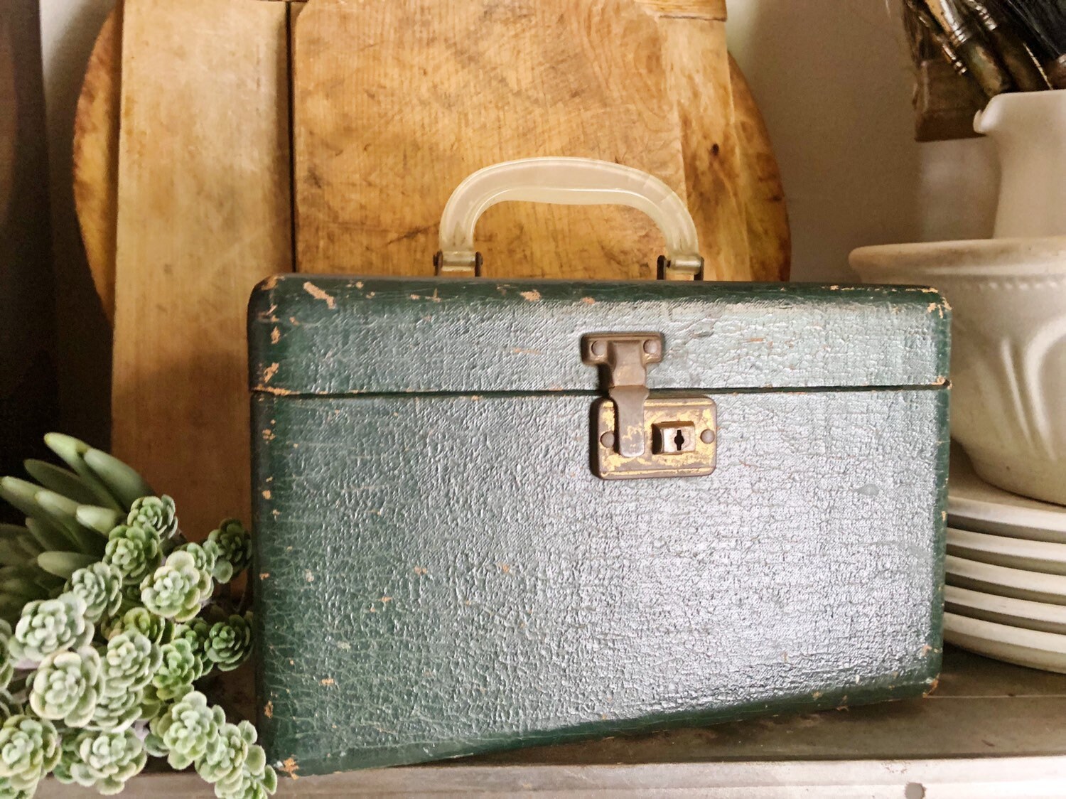 Vintage Train Case Luggage Bag Green Wedding Wish Box Lucite Handle