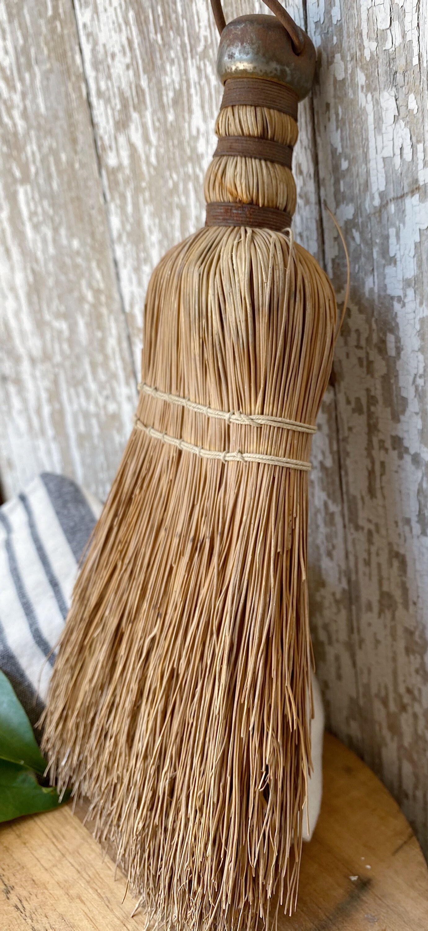 Vintage Whisk Broom Hand Straw Brush Farmhouse Decor Fixer Upper Decor