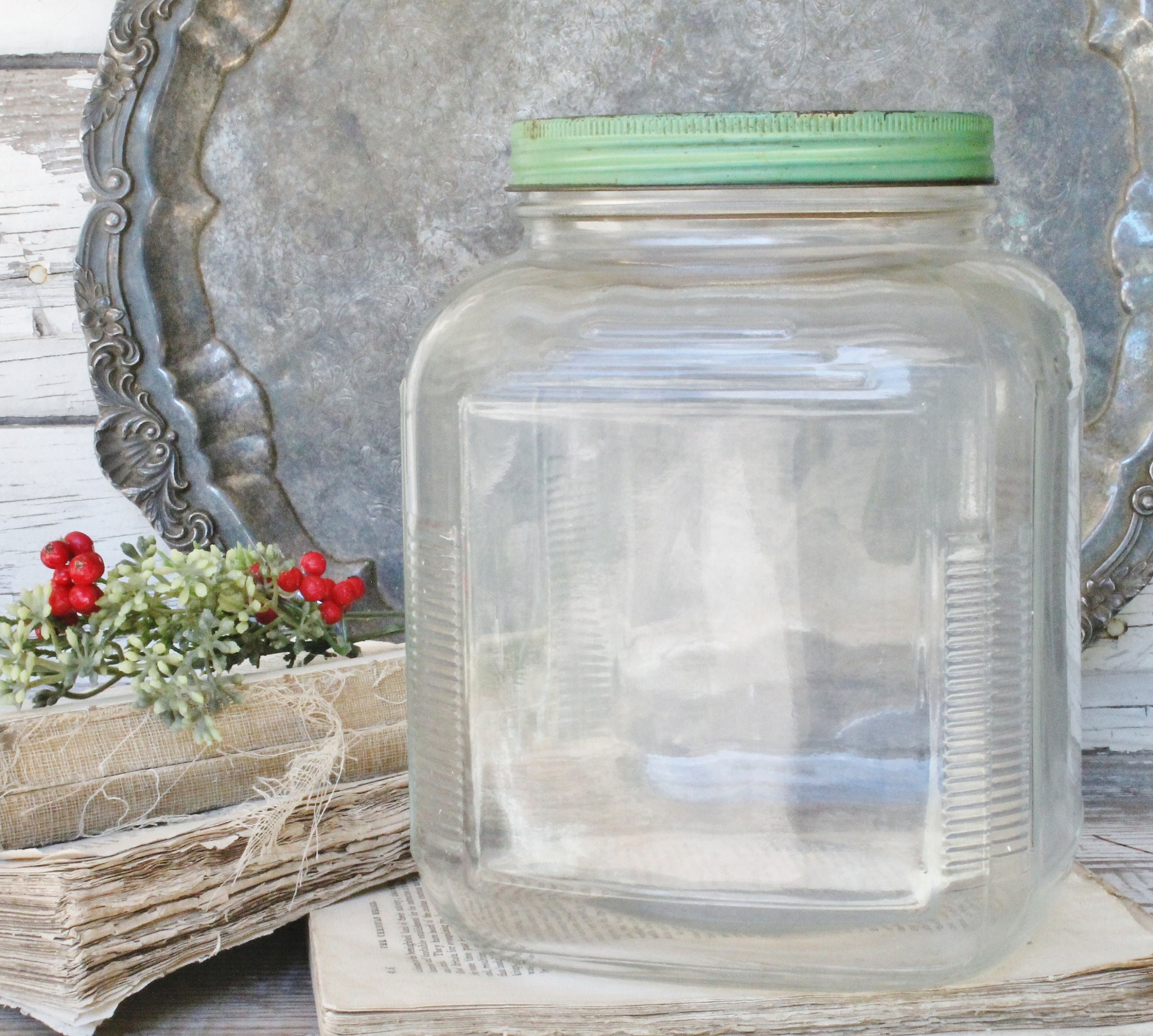 Clear Green or Blue COLONIAL Style Glass Spice Jar with Lid - Hoosier,  Sellers