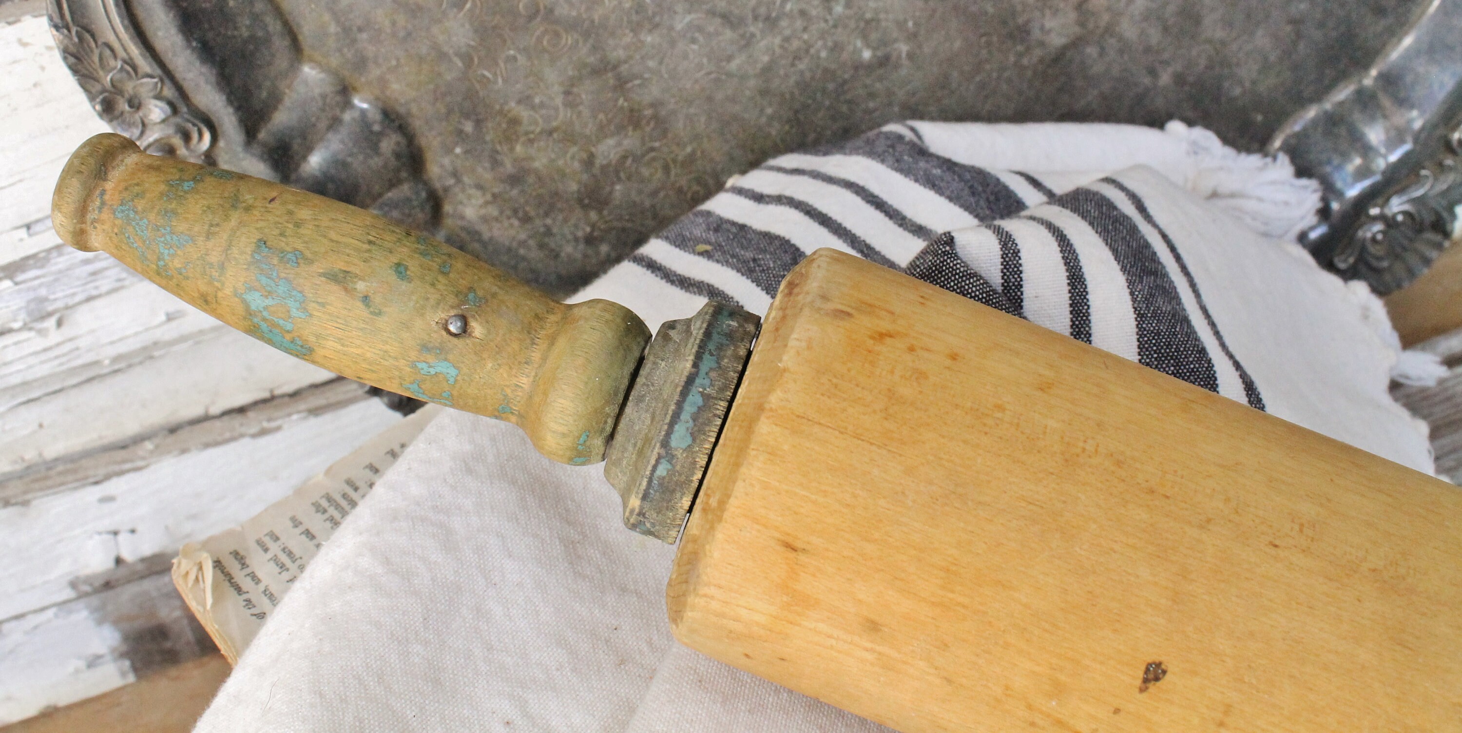 Antique Rolling Pin BLUE GREEN Wood Rolling Pin Farmhouse Decor Fixer