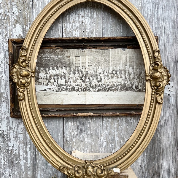 Antique Wooden Frame OVAL Gold Gilded Ornate Farmhouse Decor Gesso Primitive