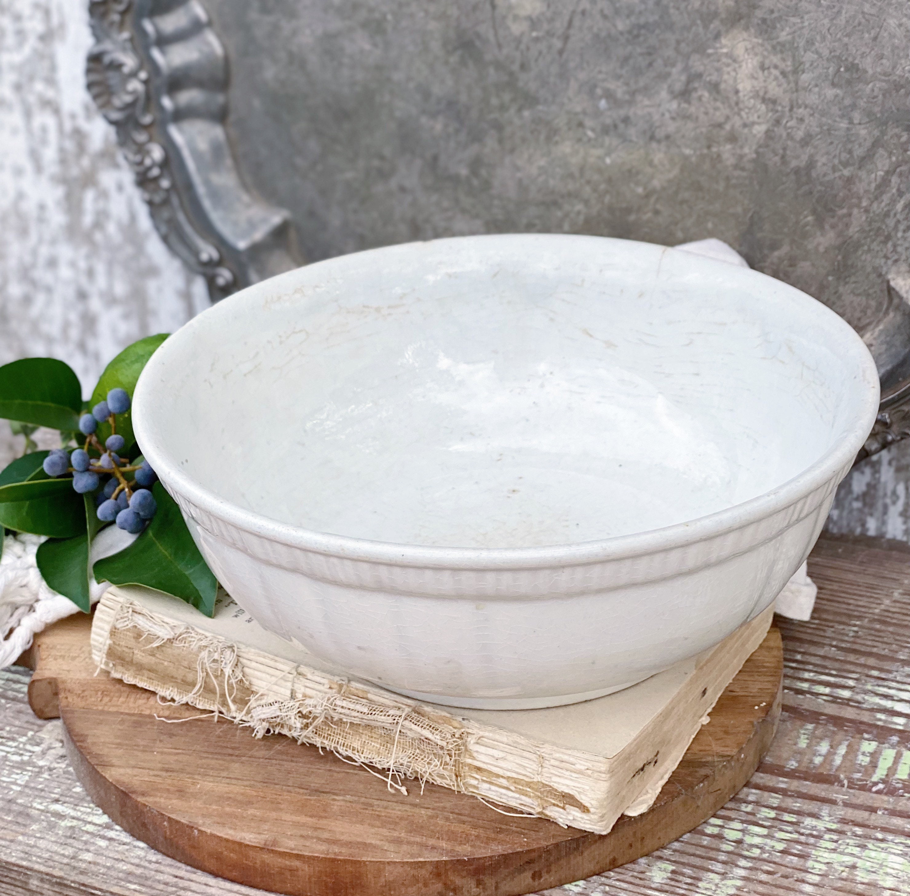 Antique White Ironstone Bowl Lady Finger Scallop Footed Royal Ironstone