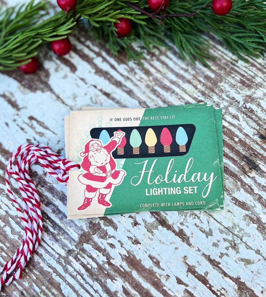 Christmas GIFT TAGS Santa Holiday Lights Vintage Retro Farmhouse Decor