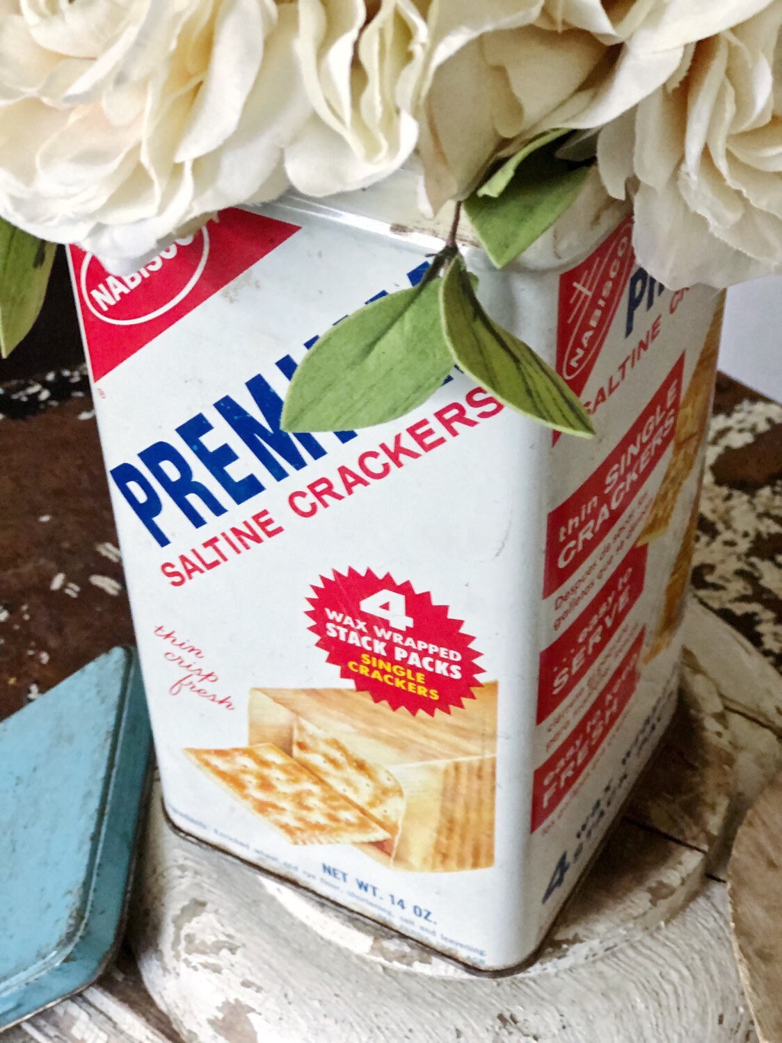 Vintage SALTINES CRACKER Can Tin Canister Farmhouse Decor Fixer Upper