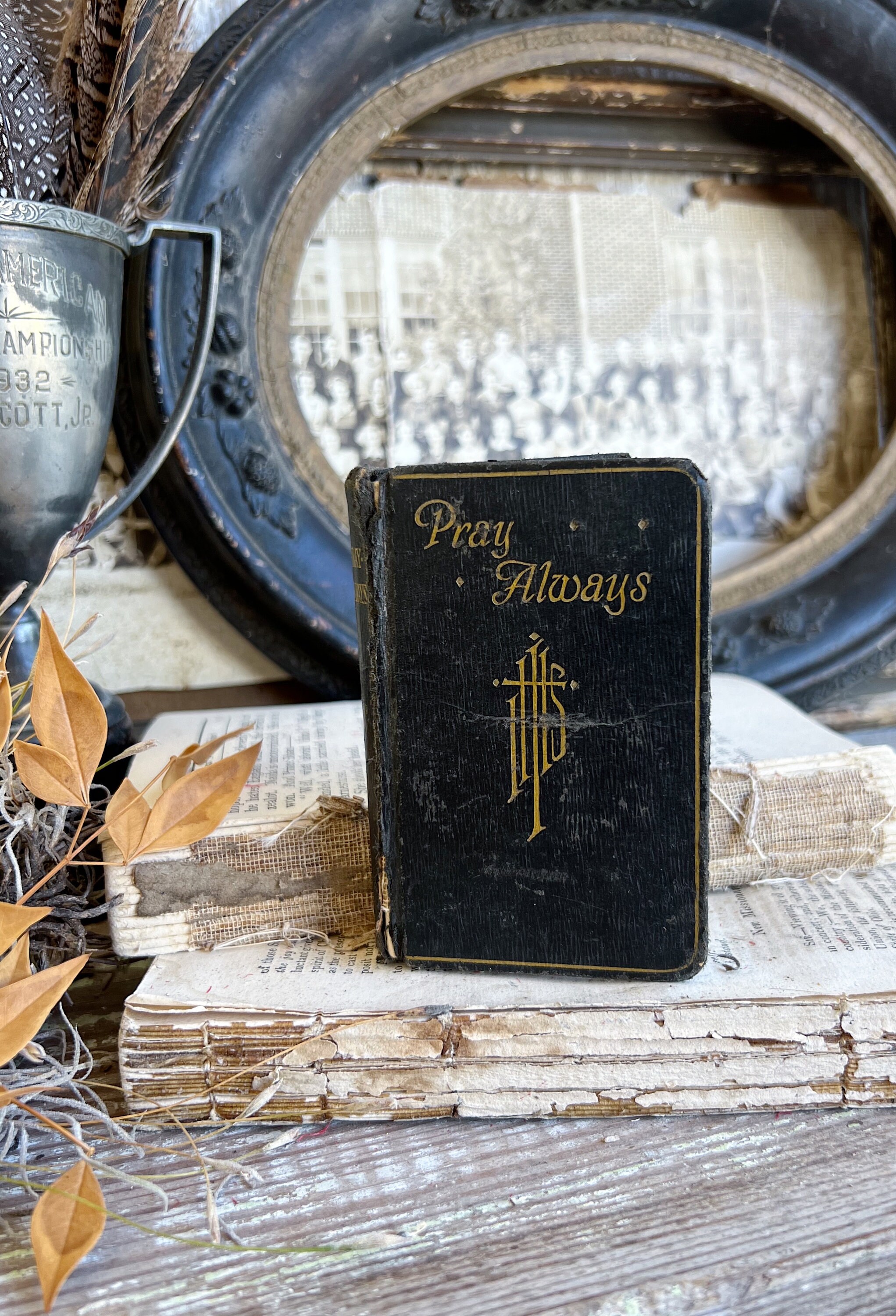 Antique Pocket Bible - Etsy