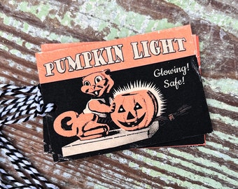 HALLOWEEN PUMPKIN LIGHT Retro Gift Tags Vintage Orange Farmhouse Decor Grungy Party Favor Vintage Halloween Card Fall